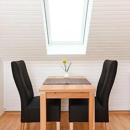 Apartment Haus Gezeiten Neuharlingersiel